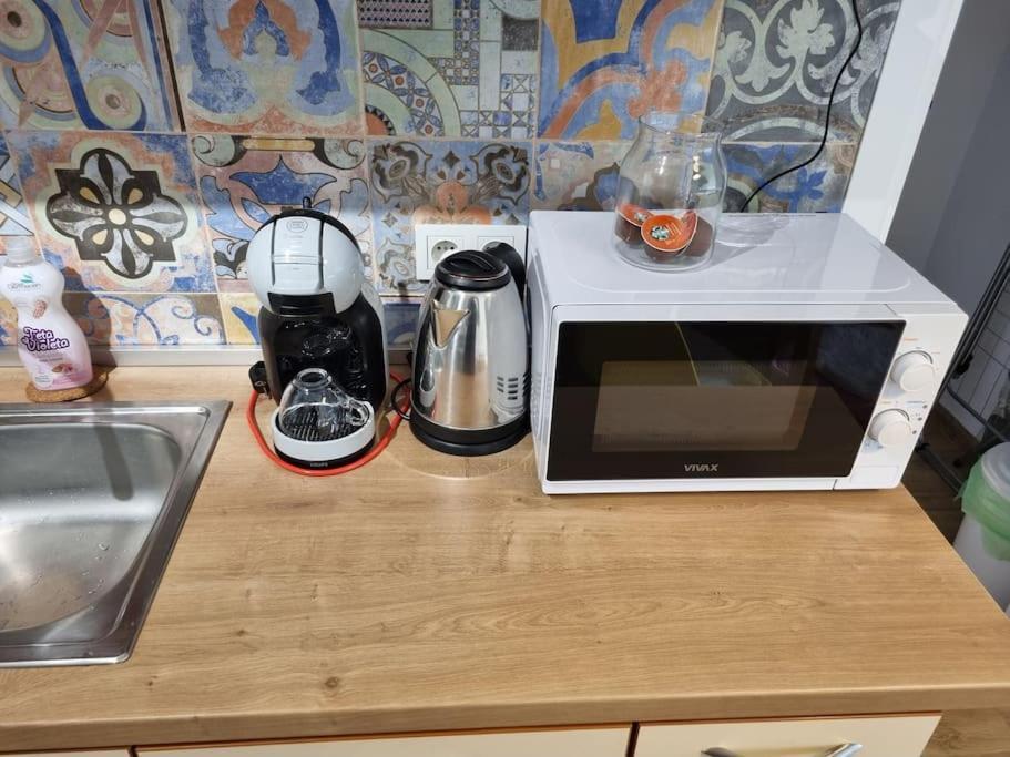 Studio Apartman Bojana 34M2,Free Wifi,Parking 시사크 외부 사진