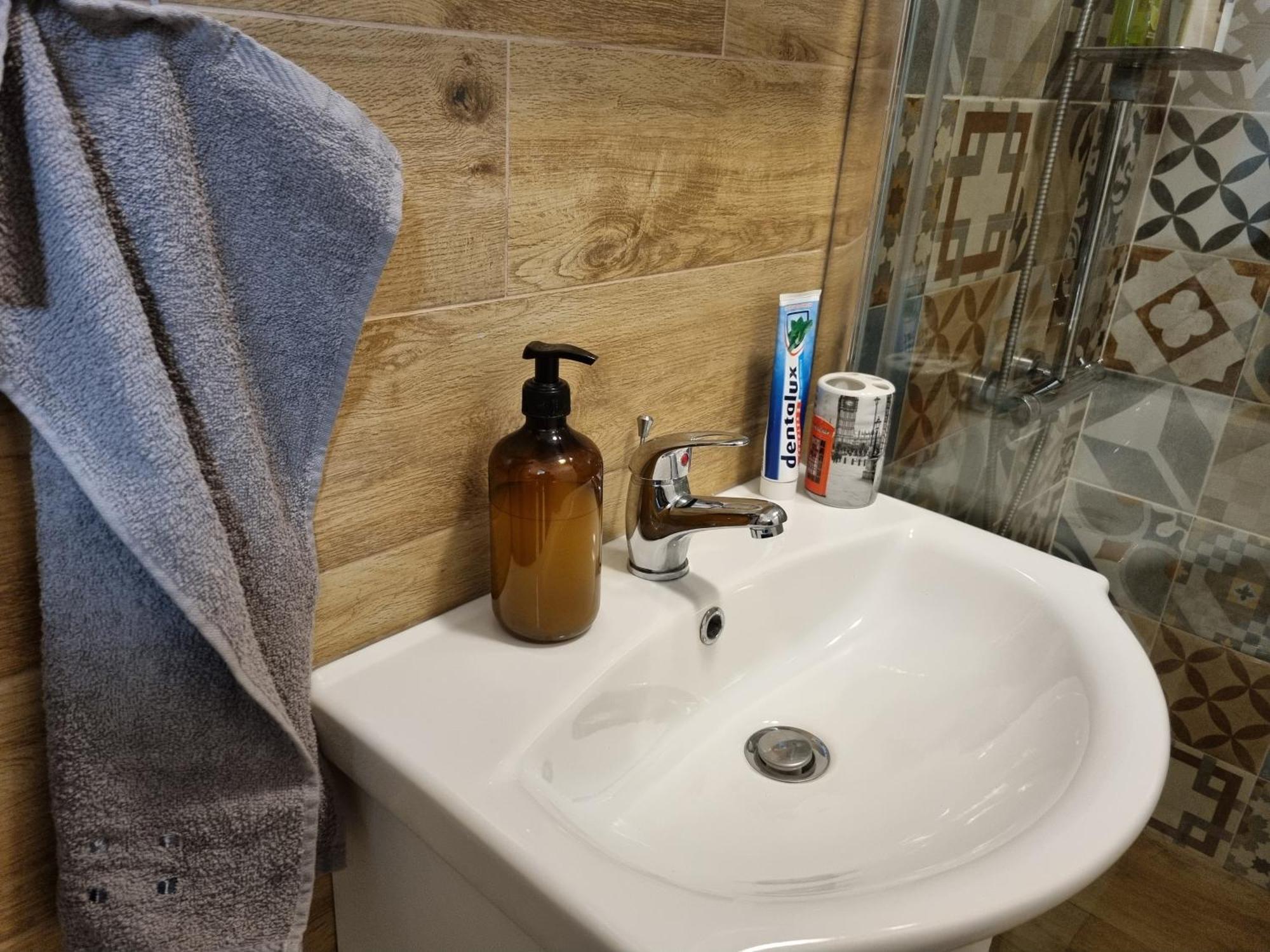 Studio Apartman Bojana 34M2,Free Wifi,Parking 시사크 외부 사진